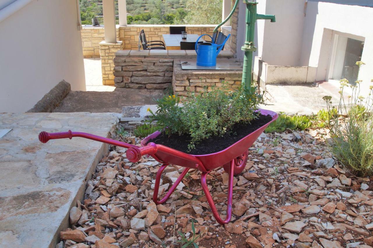 Holiday Home Liberan Vela Luka Esterno foto